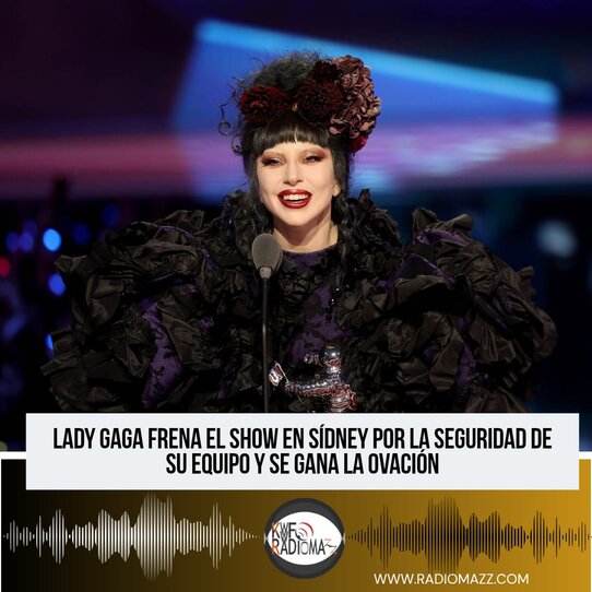 Lady Gaga vivió un momento de tensión durante su presentación en el Accor Stadium de Sídney, cuando uno de sus bailarines, Michael Dameski, cayó del escenario.